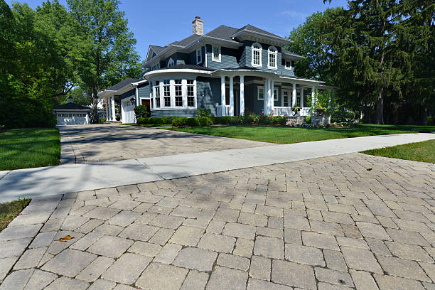 Best Interlocking Paver Driveways in Lauderdale, MN